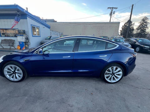 2020 Tesla Model 3 Long Range