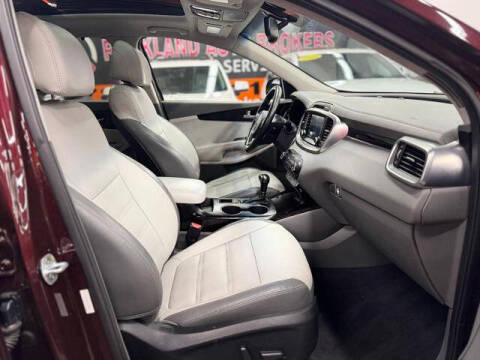 2017 Kia Sorento SX V6