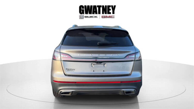 2021 Lincoln Nautilus Reserve