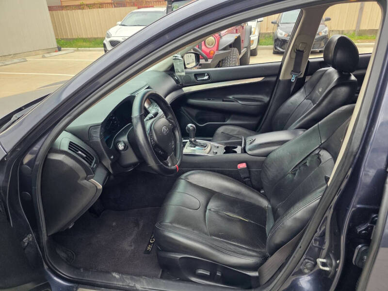 2011 Infiniti G25 Sedan Journey