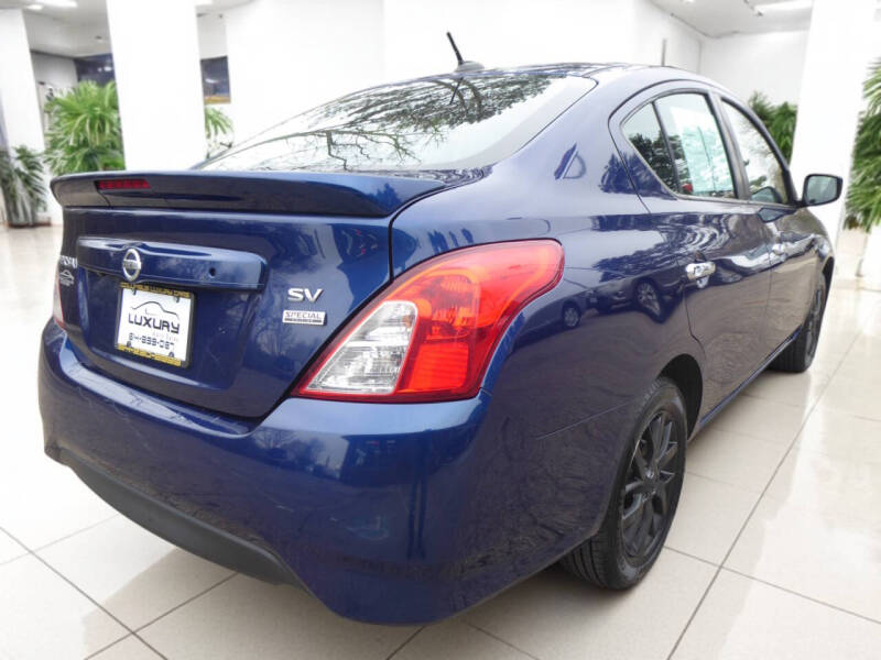 2018 Nissan Versa