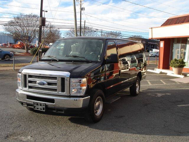 2011 Ford E-Series E-350 SD XLT