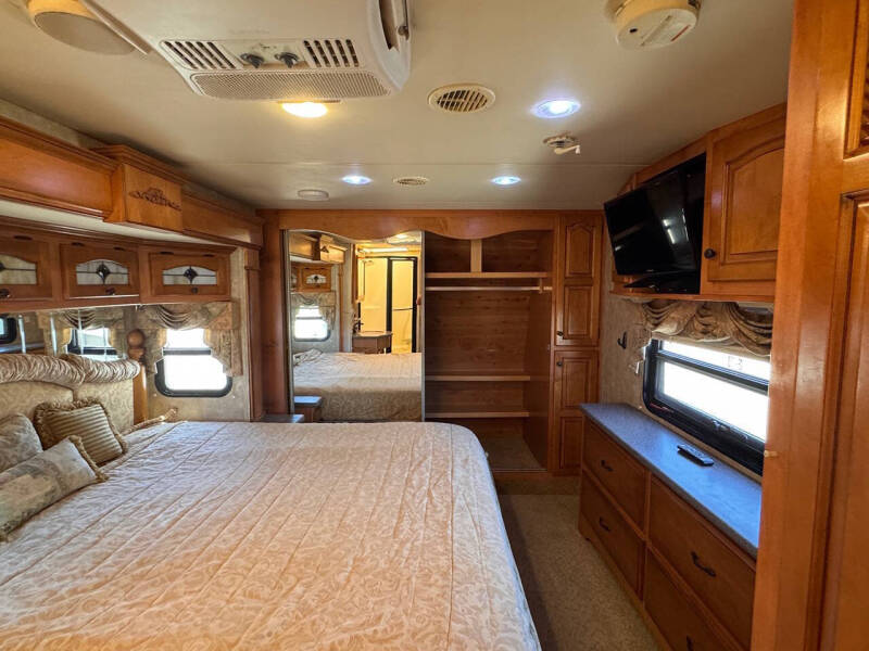 2007 Newmar Torrey Pine