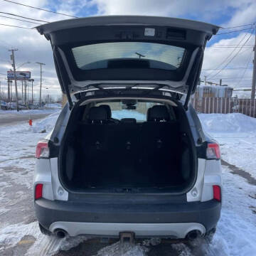 2020 Ford Escape Titanium