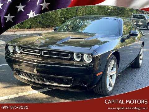 2017 Dodge Challenger SXT Plus