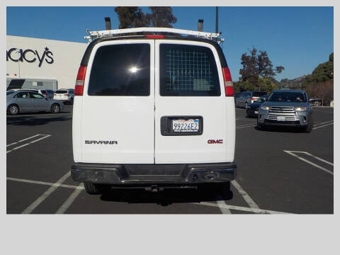 2015 GMC Savana 2500