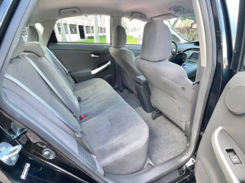 2010 Toyota Prius II