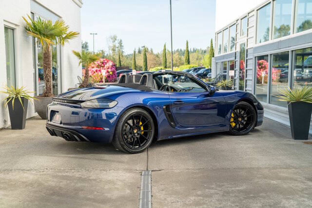 2023 Porsche 718 Boxster 9