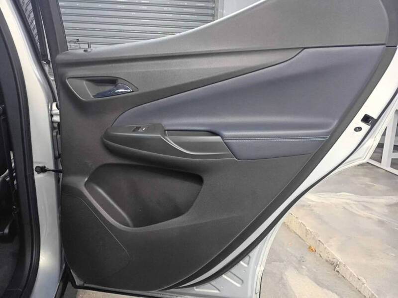 2022 Chevrolet Bolt EUV LT