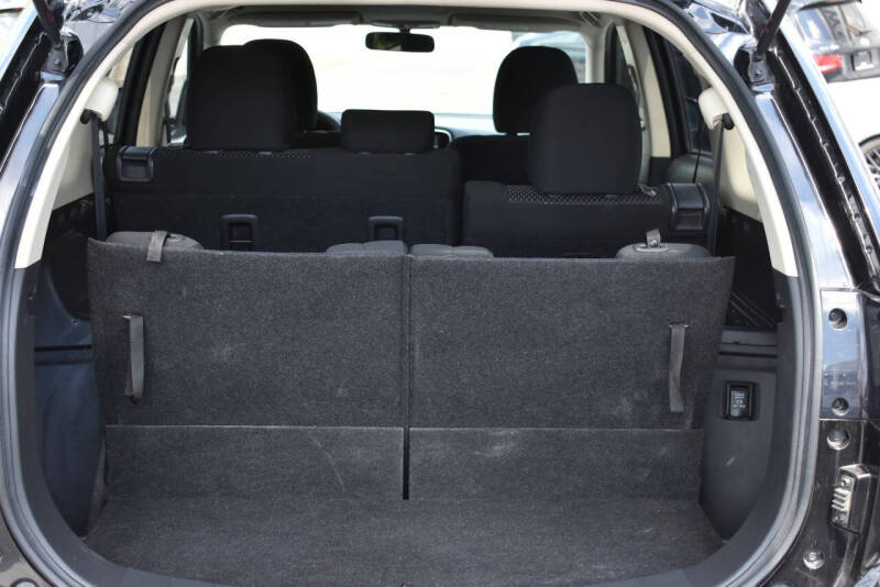 2018 Mitsubishi Outlander ES