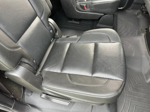 2016 Chevrolet Suburban LT