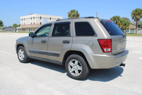2006 Jeep Grand Cherokee Laredo