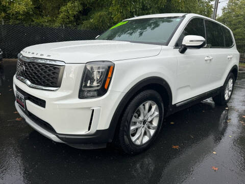 2020 Kia Telluride for sale at LULAY'S CAR CONNECTION in Salem OR