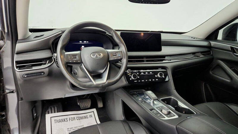 2022 Infiniti QX60 Luxe