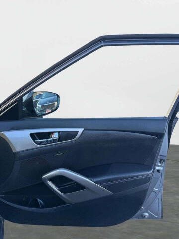 2016 Hyundai Veloster