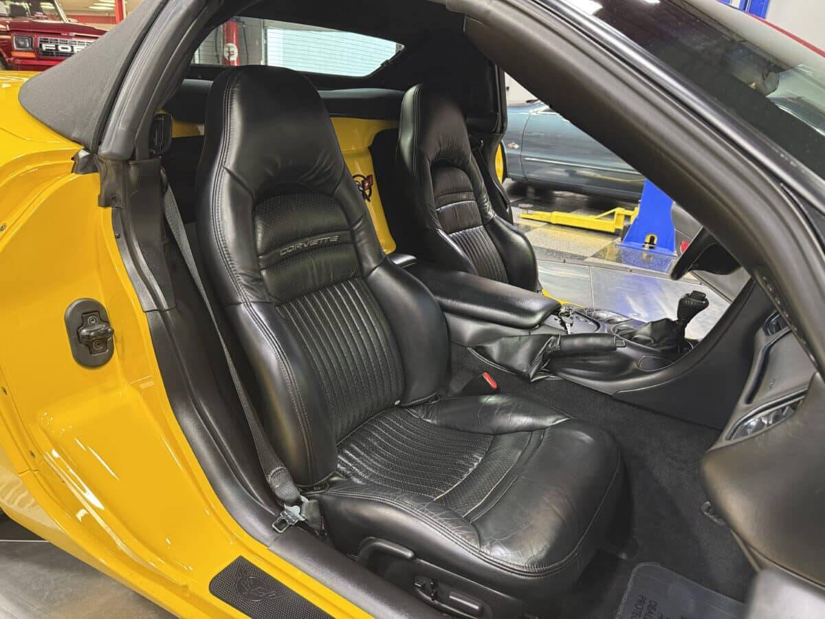 2004 Chevrolet Corvette 55