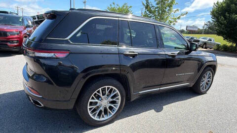 2024 Jeep Grand Cherokee Summit