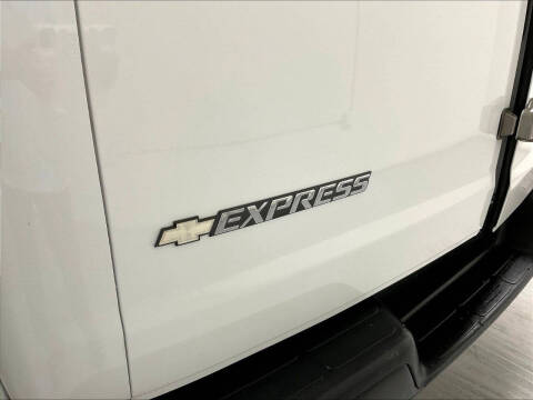 2021 Chevrolet Express 2500
