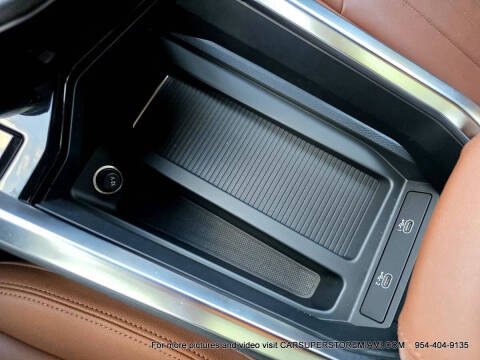 2021 Audi e-tron quattro Premium