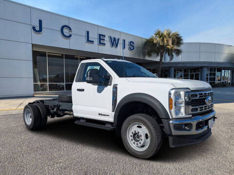 2025 Ford F-550 Super Duty