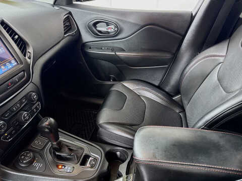 2022 Jeep Cherokee Trailhawk