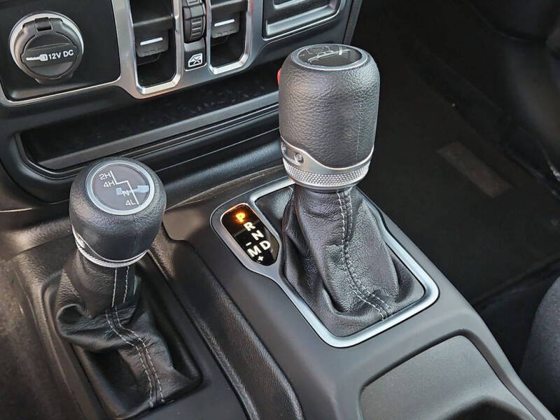 2025 Jeep Gladiator Sport S