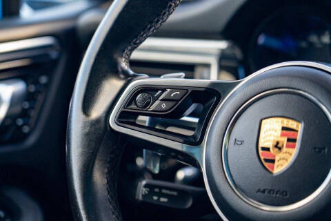 2017 Porsche Macan S