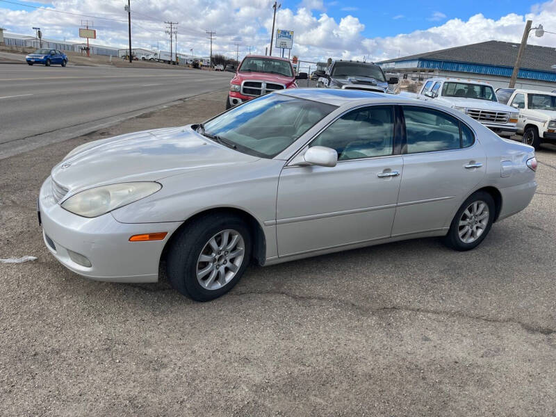 2002 Lexus ES 300 for sale at AFFORDABLY PRICED CARS LLC in Mountain Home ID