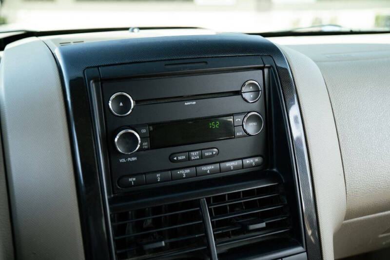 2008 Ford Explorer XLT