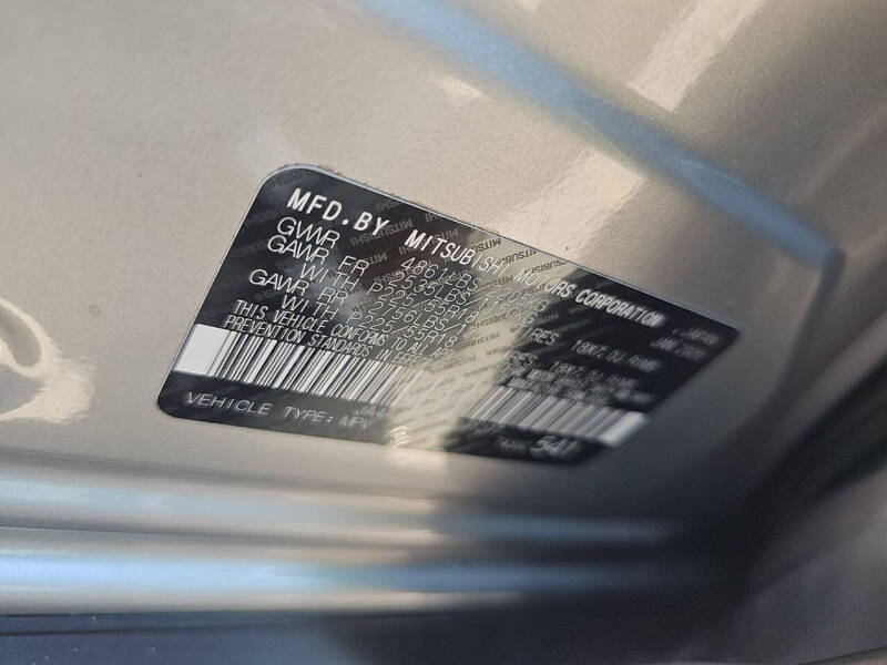 2020 Mitsubishi Outlander LE