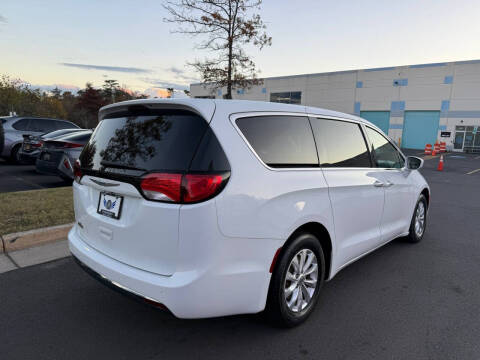 2018 Chrysler Pacifica Touring Plus