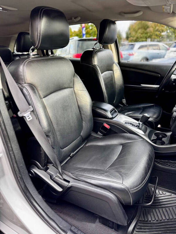 2013 Dodge Journey Crew