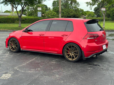 2020 Volkswagen Golf GTI S