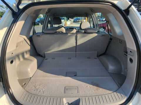 2007 Kia Rondo LX