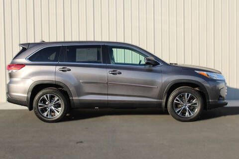 2019 Toyota Highlander LE Plus