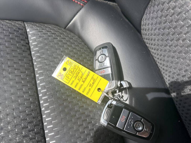 2024 Ford Escape ST-Line