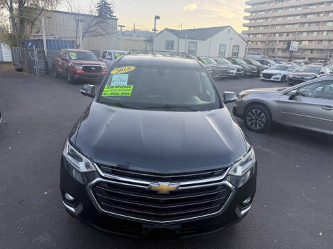 2018 Chevrolet Traverse LT Cloth