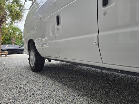 2014 Ford E-Series E-150