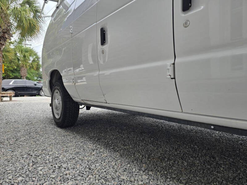 2014 Ford E-Series E-150