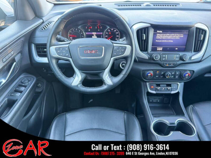 2023 GMC Terrain SLT