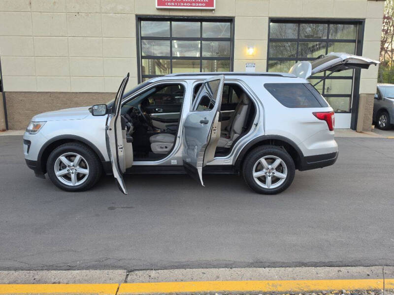 2018 Ford Explorer