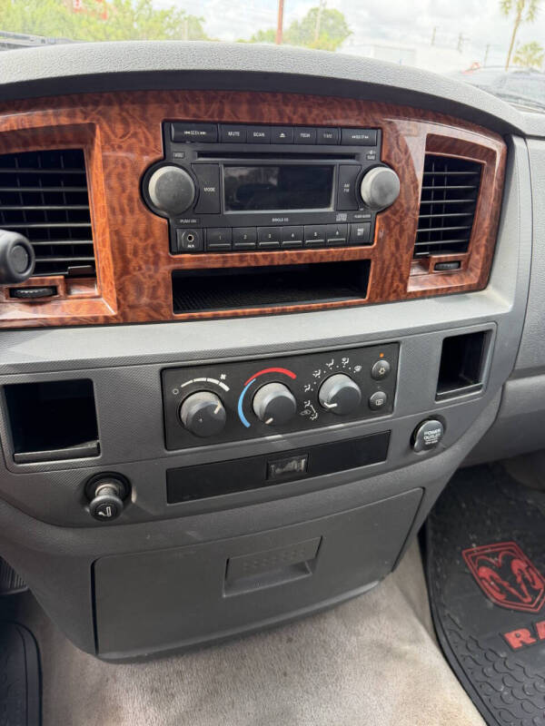 2006 Dodge Ram 1500 SLT