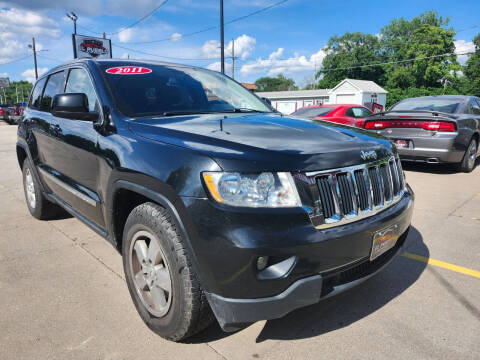 2011 Jeep Grand Cherokee for sale at El Pueblo Auto Sales in Des Moines IA