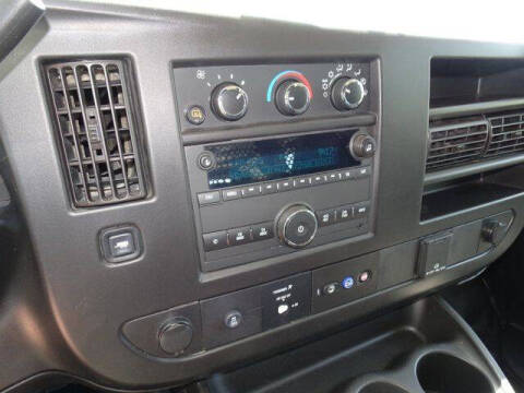2024 Chevrolet Express 2500