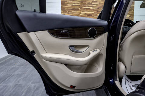 2019 Mercedes-Benz GLC GLC 300