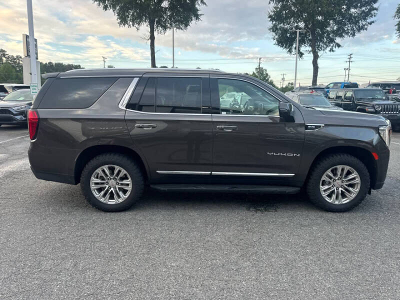 2021 GMC Yukon SLT