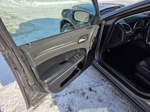 2020 Chrysler 300 Touring