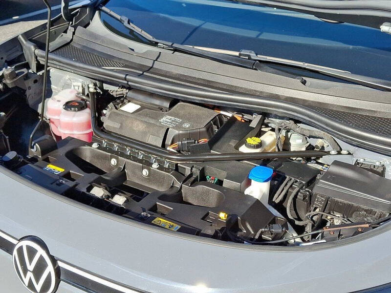 2023 Volkswagen ID.4 Pro