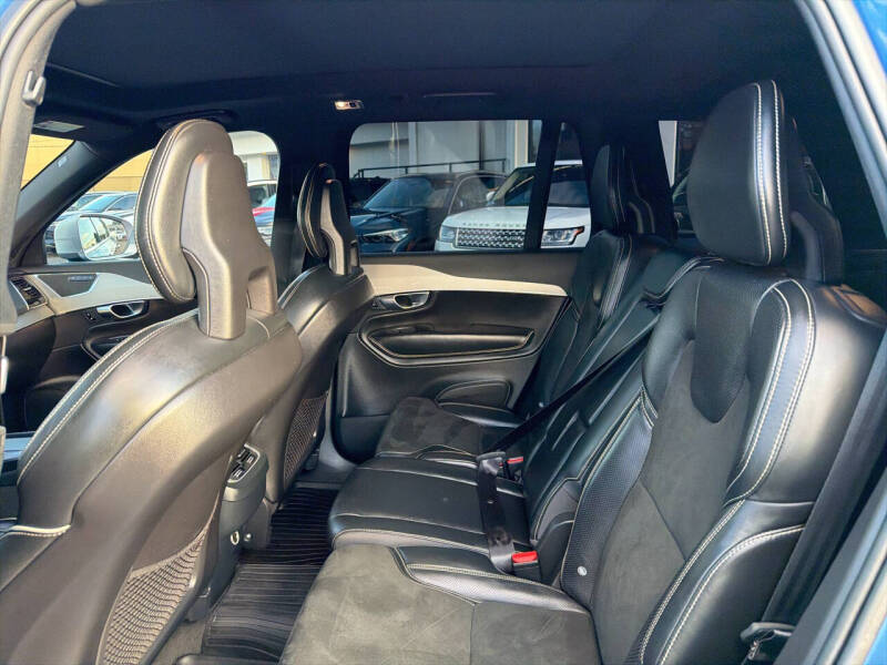 2018 Volvo XC90 T6 R-Design
