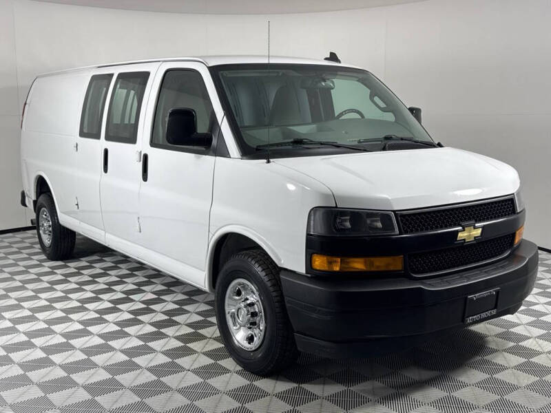2020 Chevrolet Express 2500